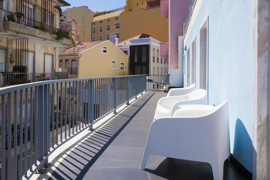 Joivy Joyful 2Br Apt With Terrace Nearby Sao Bento Palace Lisbon Exterior photo