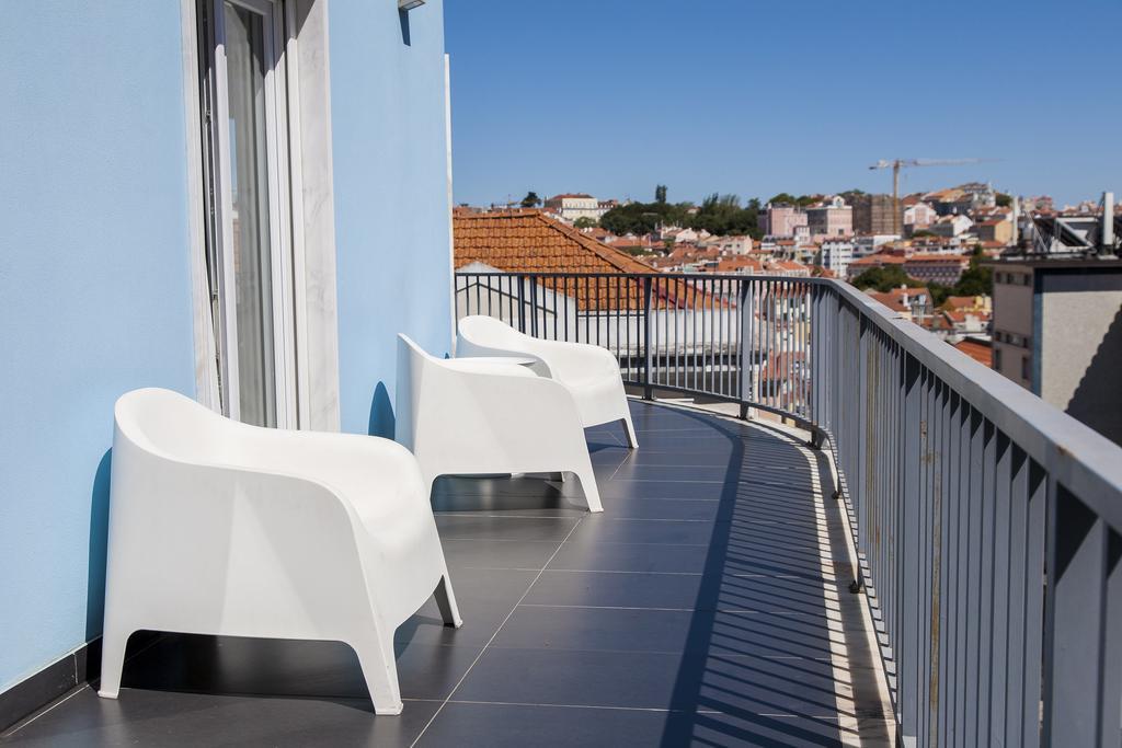 Joivy Joyful 2Br Apt With Terrace Nearby Sao Bento Palace Lisbon Exterior photo