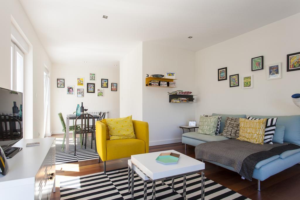 Joivy Joyful 2Br Apt With Terrace Nearby Sao Bento Palace Lisbon Exterior photo